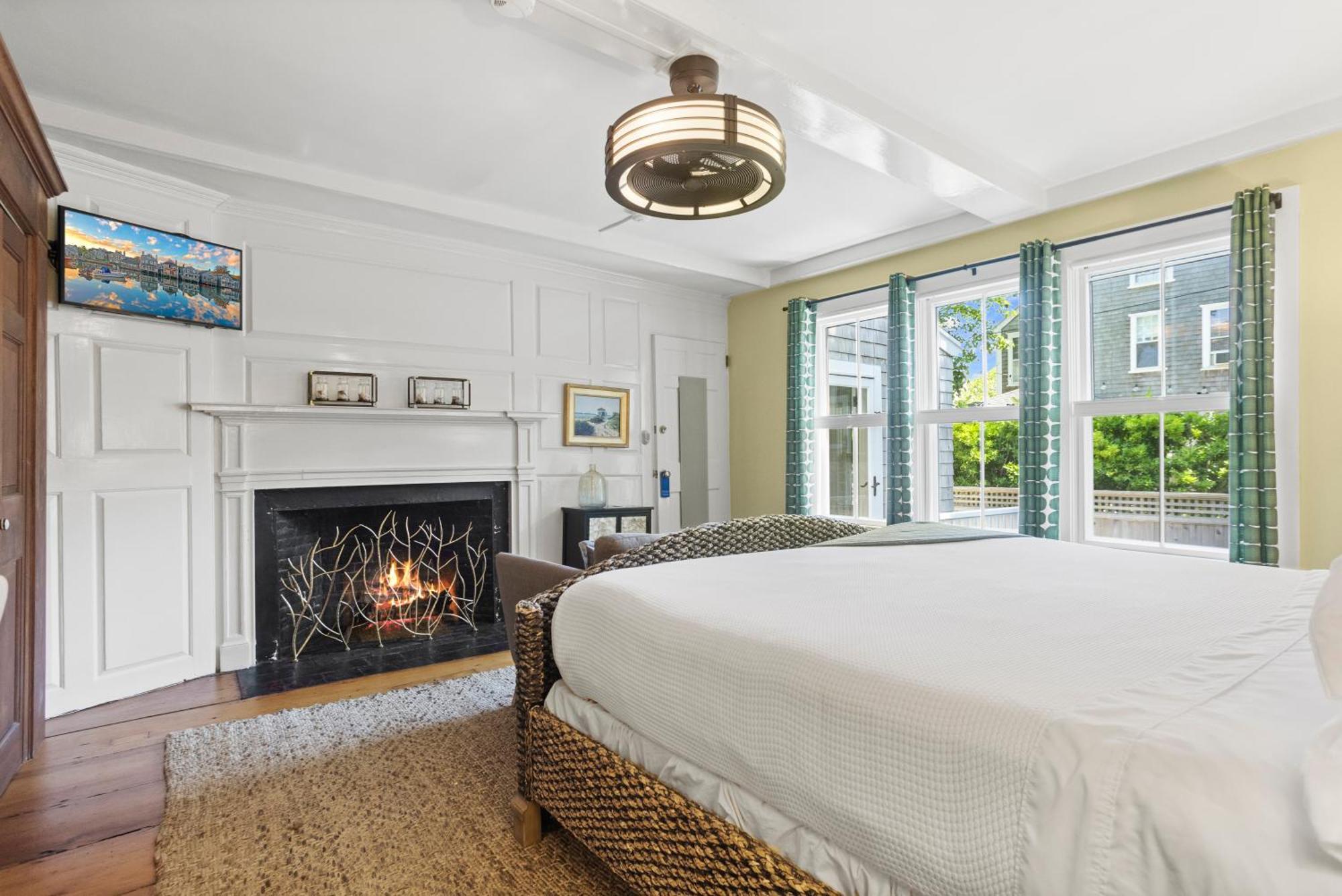 Carlisle House Inn Nantucket Exterior photo
